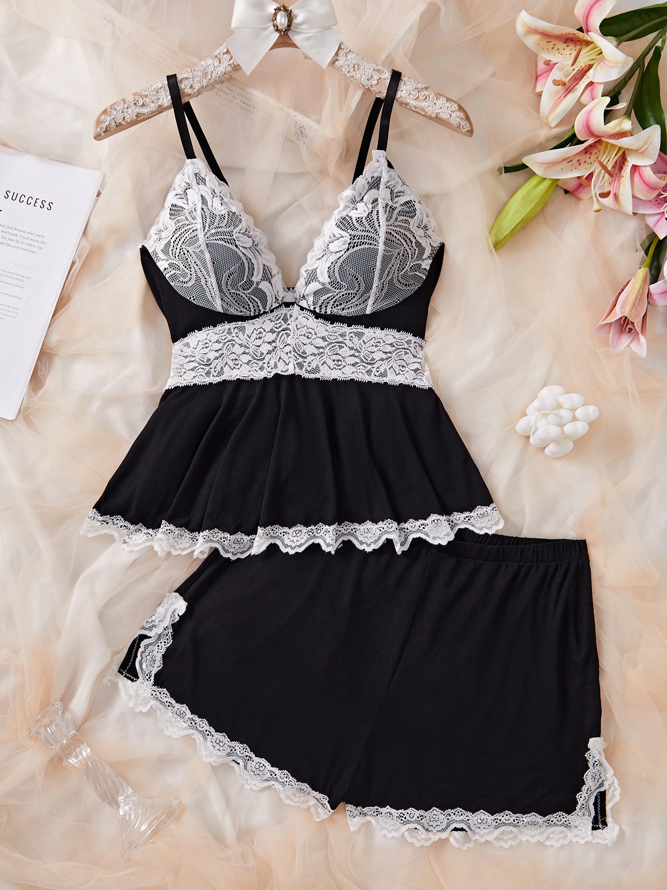 Comfortable Lace Trim Homewear Pajama