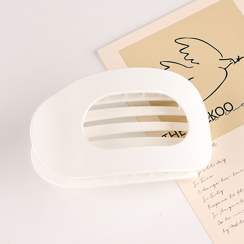 Matte oval flat clip