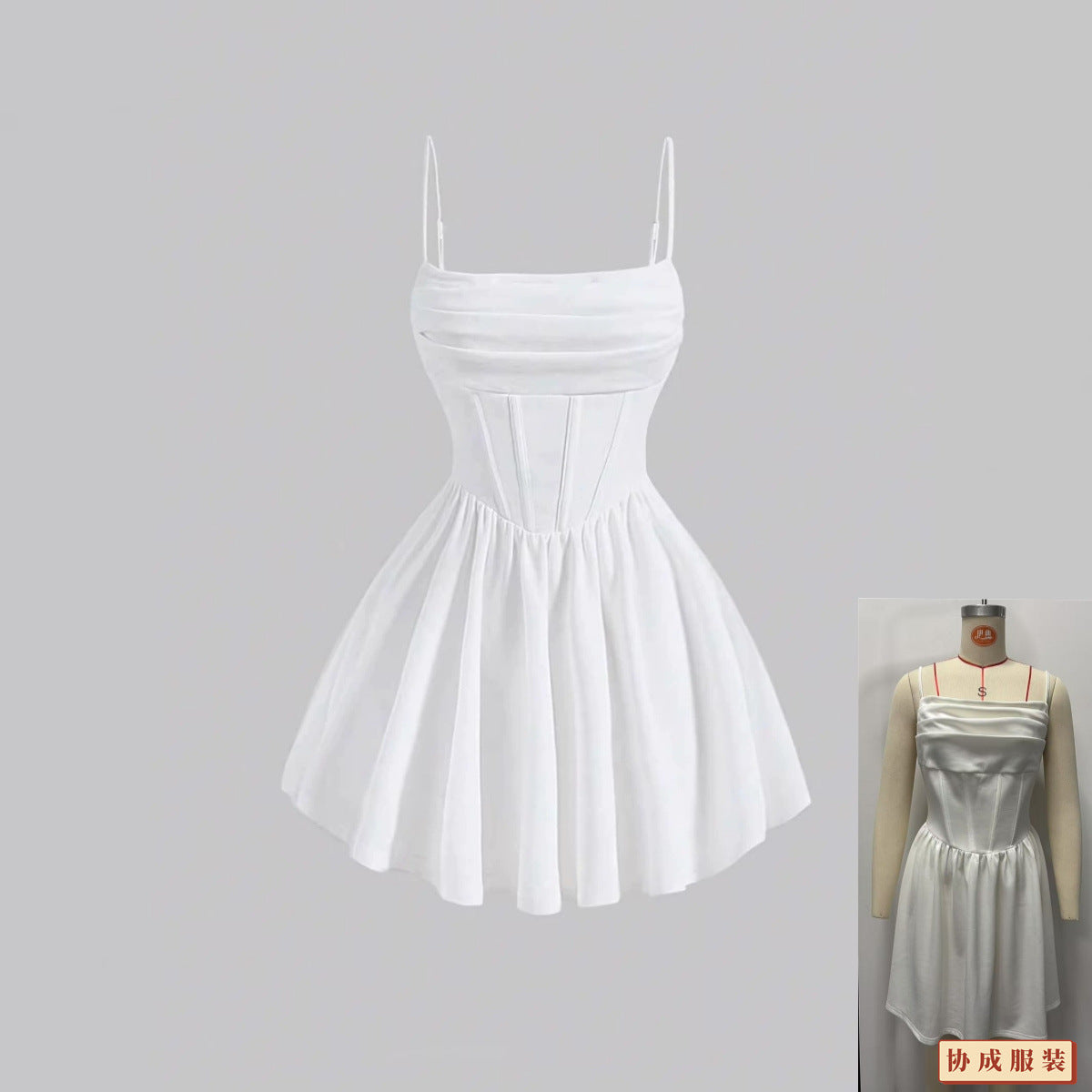 Solid-color pleated zipper halter dress